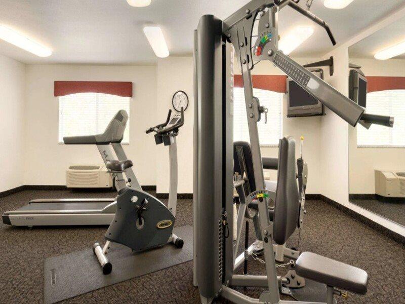 Travelodge By Wyndham Hotel 2*